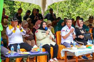 KKMD Diluncurkan, Gubri dan Bupati Kasmarni Peringati Hari Mangrove Sedunia di Buruk Bakul