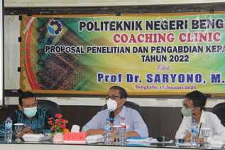 Polbeng Gelar Coaching Clinic Proposal Penelitian dan Pengabdian