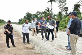 TP4D Kontrol 5 Proyek Peningkatan Jalan di Pulau Rupat 