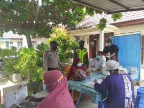 30 Warga Batu Panjang Diberi Vaksinasi Covid-19