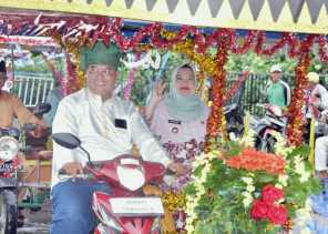Tanda Syukur, Bangga dan Apresiasi Kepada Petugas Kebersihan, Kasmarni Bawa Adipura Keliling Kota Bengkalis