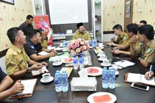 H Bustami HY Gesa Perangkat Daerah Bentuk PPID Pembantu