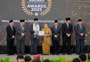 Bupati Bengkalis Kasmarni Raih BAZNAS Award 2025 untuk Kedua Kalinya, Bukti Komitmen Pengelolaan Zakat di Daerah