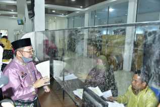 Plh. Bupati Bengkalis Tinjau UPT Capil Mandau