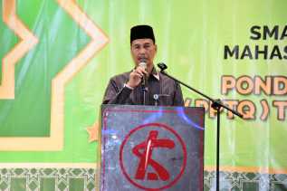 Bupati Bengkalis Hadiri Wisuda Tahfidz Pondok Pesantren