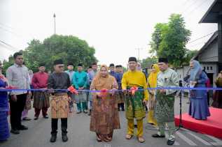 Bupati Bengkalis Kasmarni Resmi Buka Sepekan Kenduri Adat Hari Jadi ke-514 Bengkalis, Tegaskan Komitmen Lestarikan Adat dan Budaya