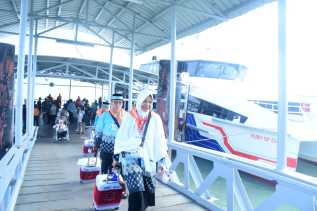 Kloter 9 Tiba di Batam, 339 Calon Jamaah Haji Bengkalis Siap Diberangkatkan ke Tanah Suci