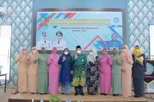 Peringatan Hari Kesatuan Gerak PKK ke-50, Bupati Kasmarni Buka Lomba Pokja II dan III