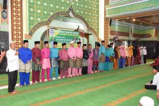 Berangkat ke Jawa di Bulan Syawal, Yayasan Madani Perkenalkan 35 Santri 