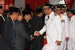 Bupati Kampar H Aziz Zaenal Meninggal Dunia, Bupati Amril Mukminin Turut Berduka Cita