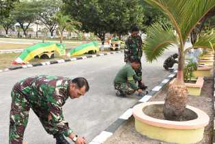 Stadion Mini Duri “Disulap” Mayor Irwan dan Anggota TNI Menjadi “Gelora Bung Karno”