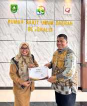 RSUD Bengkalis Berikan Penghargaan Kepada 5 Pejabat Esselon