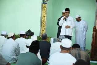 Selama Hidupnya Dihabiskan Untuk Agama