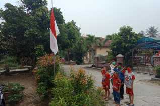 Aturan Pengibaran Bendera Setengah Tiang Menurut UU No 24 Tahun 2009 dan Sejarahnya