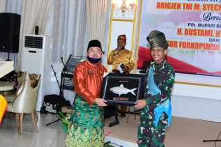 Pemkab Bengkalis Jamu Makan Malam Komandan Danrem 031/Wira Bima