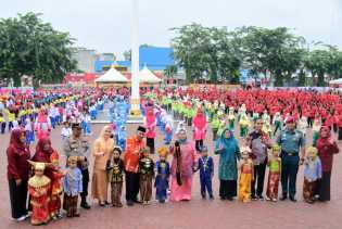 Jambore PAUD Kabupaten Bengkalis Dibuka Bupati Kasmarni, Seribu Anak Senam Bersama di Lapangan Tugu