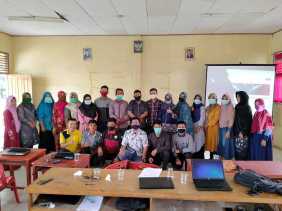 Dosen Jurusan Teknik Informatika Polbeng Gelar Pelatihan Penggunaan Google Form