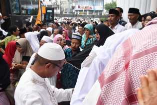 Isak Tangis Bahagia Keluarga Warnai Penjemputan JH Kecamatan Bengkalis