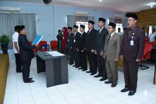Hari Ini Kepala BKPP Bengkalis Lantik 1 Pejabat Administrator dan 4 Pejabat Pengawas
