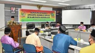 Komisi II DPR RI Sampaikan Sejumlah Langkah Strategis dalam Memulihkan Ekonomi Daerah