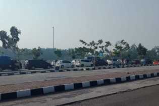 Ahad Pagi Ini, Antrian Kendaraan di Pelabuhan Tanjung Pagar Air Putih, Relatif Sepi