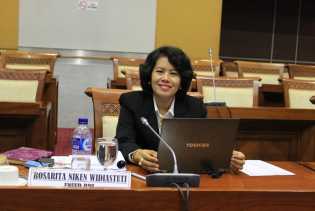 Sekjen Kemenkominfo Rosarita Niken Widiastuti: “Sehatkan Dunia Maya, Sehat Dunia Nyata”