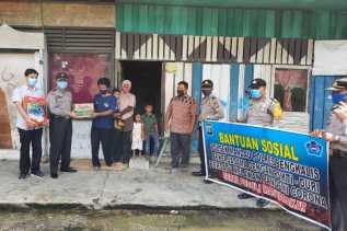 Bersama PSMTI Duri, Polres Bengkalis Bagikan Bansos 250 Kg Beras