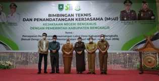 Bupati Bengkalis Buka Bimtek Percepatan Penataan Kewenangan Desa