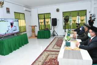 Bupati Kasmarni Ikuti Upacara HUT TNI ke-76