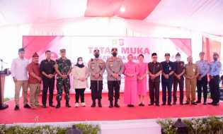 Kasmarni Ucap Selamat Datang Kepada Kapolda Riau dan Rombongan di Mapolsek Mandau 