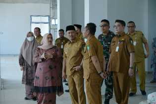 Pastikan Pengerjaan Berjalan Baik, Bupati Tinjau Pembangunan RSUD Rupat Utara