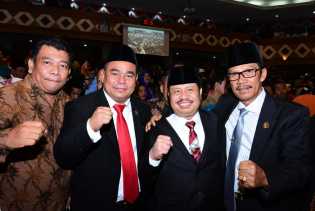 Bupati Amril Mukminin Ucapkan Tahniah ke 65 Anggota DPRD Riau 2019-2024
