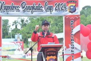 Turnamen Sepak Bola Kapolres Bengkalis Cup 2024 Resmi Dibuka, Bupati Kasmarni Sambut Baik dan Apresiasi