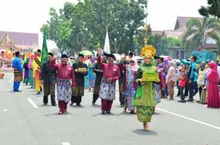 Bengkalis Turunkan Seribu Peserta di Pawai Ta'aruf