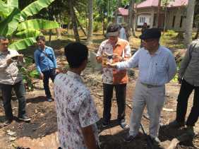 Bank Dunia Kunjungi Desa Pambang Baru dan Kembung Luar