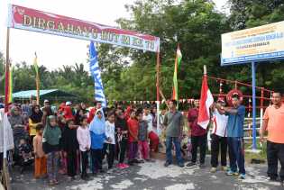 Warga RT 01/RW 05 Desa Senggoro Gelar Jalan Sehat Bersama Anak Panti Asuhan