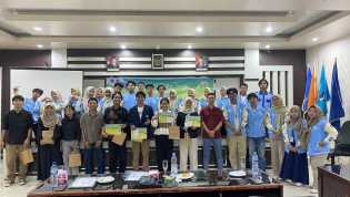 Eccom Polbeng Gelar Postart Presentation 2025