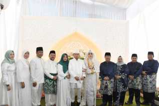 Bupati Amril Mukminin dan Istri Doakan Ade dan Fitri Jadi Keluarga Sakinah