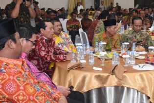 Malam ini Bupati Amril Mukminin Hadiri Ramah Tamah Bersama Kepala BNPB Letjen TNI Doni Monardo