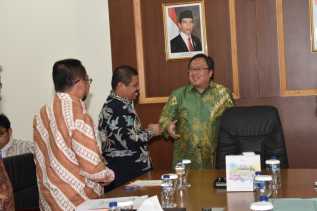Bupati Amril Sampaikan Defisit Anggaran Bengkalis ke Menteri PPN/Kepala Bappenas