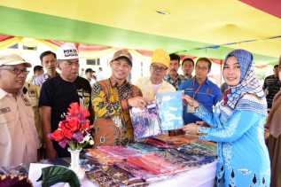 Lihat Bazar Gelaran PWI, Bagus Santoso Ajak Pers Promosikan IKM Lokal
