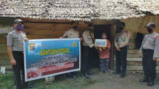 Polres Berikan Bansos Bagi Warga Dampak Covid-19 di Bantan dan Rupat Utara