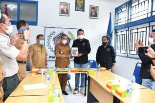 Silaturahmi Bersama PWI Bengkalis, Bagus Santoso Ajak Jurnalis Menulis dengan Nurani