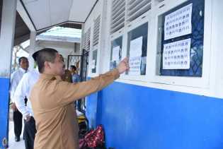 Pastikan Berjalan Lancar, Bupati Bengkalis Amril Mukminin Tinjau Pelaksanaan UNBK dan UASBN