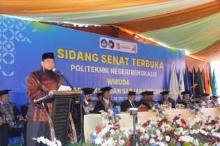 Polbeng Bengkalis Wisudakan 815 orang, Kasmarni: Keberhasilan Akademik Bukanlah Garis akhir, Melainkan Titik awal Berkontribusi