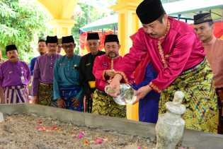    Bupati Bengkalis Harapkan Kegiatan Ziarah Makam Terus Dilaksanakan Sepanjang Masa