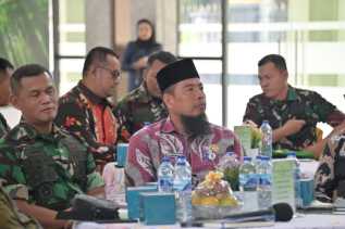 Bupati Bengkalis Ikuti Rapat Paripurna Program TNI TMMD Ke-45 Secara Virtual 