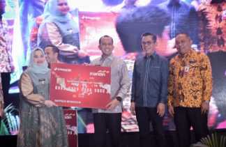 Kabupaten Bengkalis Raih Juara Pertama di 2 Kategori pada Pemda QRIS Award Riau 2023 oleh Bank Indonesia Perwakilan Riau. Bupati Bengkalis Mengucapkan Selamat