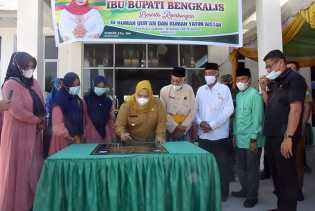Resmikan Penggunaan, Bupati Kasmarni Harapkan Aisyah Berbagi Terus Tebarkan Manfaat