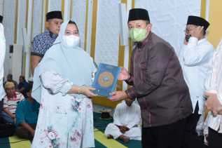 Bupati Kasmarni Ingatkan Untuk Selalu Instropeksi Diri